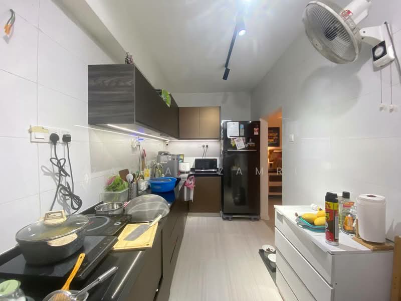 Condominium for Sale at Bayu Tasik 1 - Zaimah Zamri - Kitchen - PropertyGuru.com.my