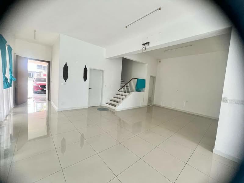 Townhouse for Rent in Kajang (Selangor) - JUMIDAH (JUE) - Living Room - PropertyGuru.com.my