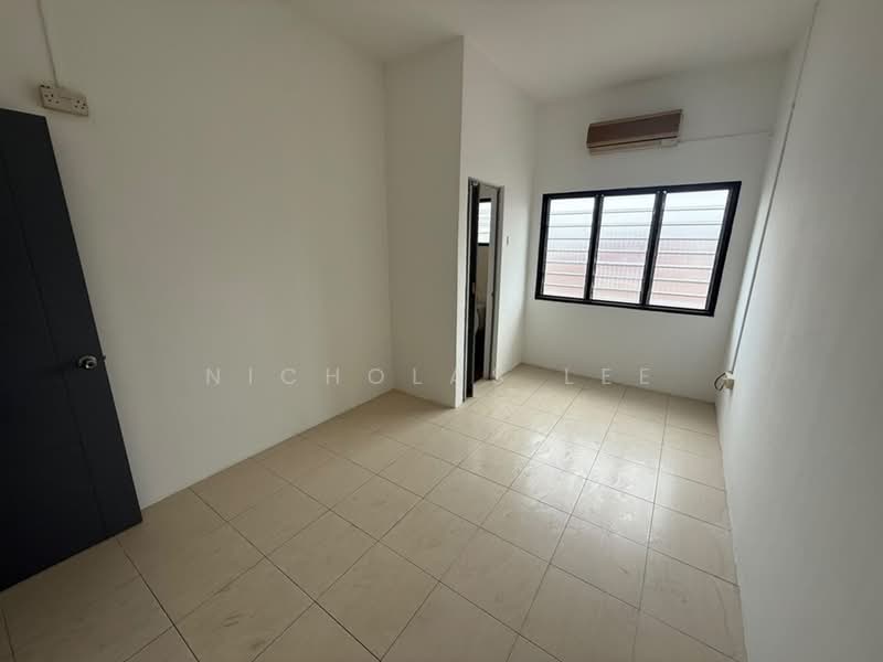 Rumah Teres 2 Tingkat untuk Dijual di Taman Bertuah (Ipoh) - Nicholas Lee - Interior - PropertyGuru.com.my