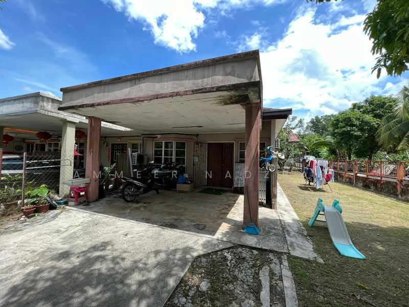 Rumah Teres 1 Tingkat untuk Dijual di Taman Desa Mewah (Semenyih) - Ammeer Nadzrai - Exterior - PropertyGuru.com.my
