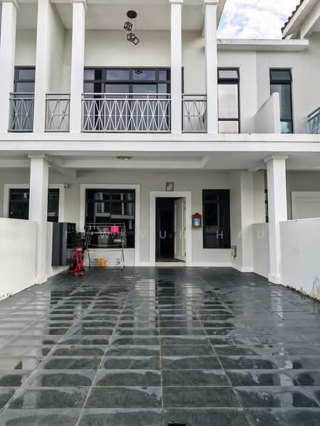 Rumah Teres untuk Dijual di Kota Masai (Pasir Gudang) - Liew Vun Hau - Exterior - PropertyGuru.com.my