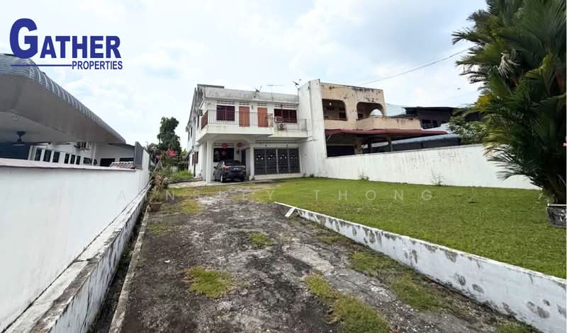 Semi-Detached House for Sale in Ipoh (Perak) - Ainsley Thong - Exterior - PropertyGuru.com.my