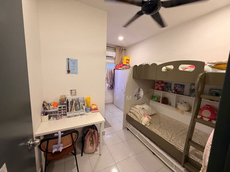 Terraced House for Rent in Rawang (Selangor) - Vikram . - Bedroom - PropertyGuru.com.my