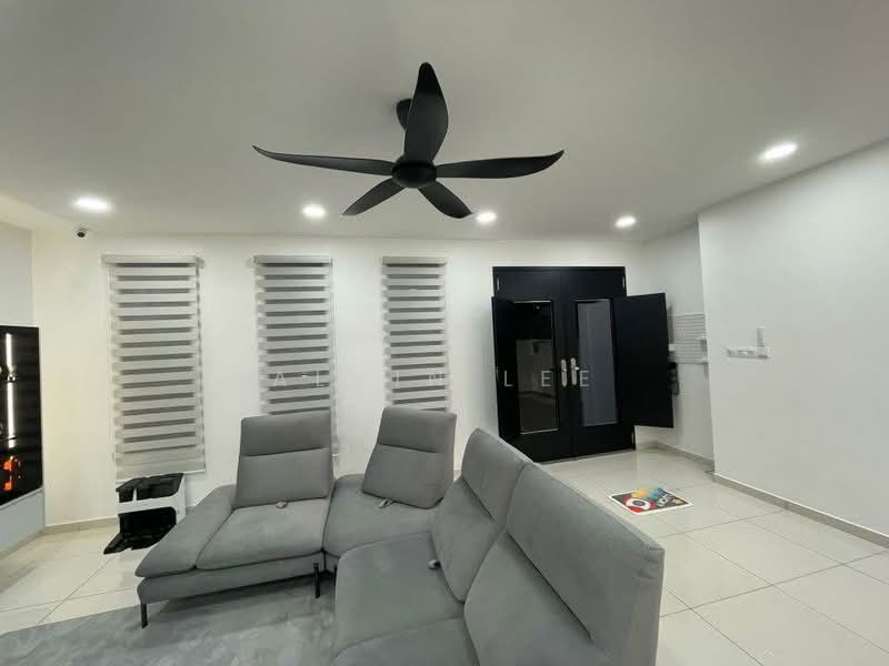 Rumah Teres untuk Dijual di Kajang East (Semenyih) - Alvin Lee - Living Room - PropertyGuru.com.my