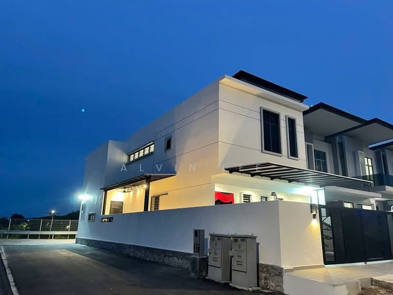 Rumah Teres untuk Dijual di Kajang East (Semenyih) - Alvin Lee - Exterior - PropertyGuru.com.my
