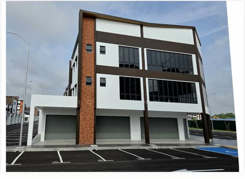 Shop for Rent in Semenyih (Selangor) - Nicky Chua - Exterior - PropertyGuru.com.my