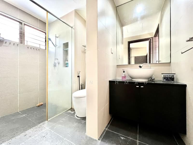 Condominium for Sale at Tivoli Villas - Sabirin Ahmad - Bathroom - PropertyGuru.com.my