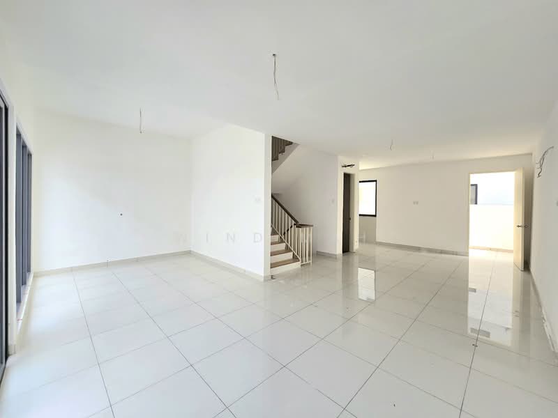 Terraced House for Sale in Damansara Perdana (Selangor) - Wind Mah - Living Room - PropertyGuru.com.my