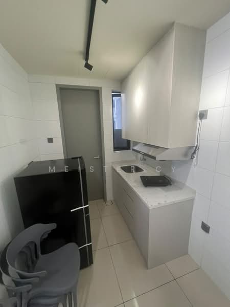 Servis Apartment untuk Disewa di The Era @ Duta North - Meister CY - Kitchen - PropertyGuru.com.my