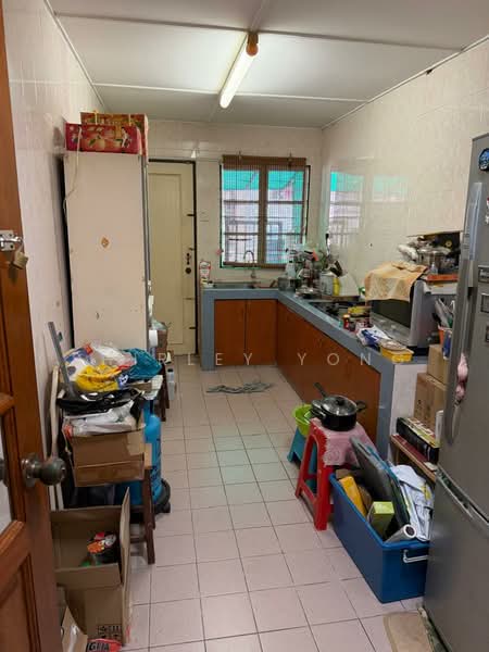 2-storey Terraced House for Sale in Pju 1a (Ara Damansara) - Shirley Yong - Kitchen - PropertyGuru.com.my