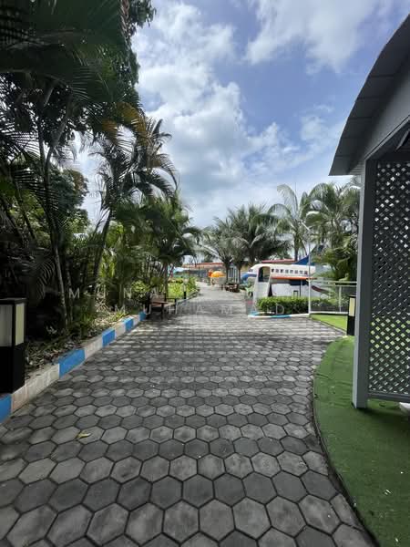 Commercial Land for Sale in Pantai Tengah (Chenang) - Muna Zawani Muhamad - Exterior - PropertyGuru.com.my