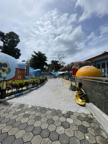 Commercial Land for Sale in Pantai Tengah (Chenang) - Muna Zawani Muhamad - Exterior - PropertyGuru.com.my