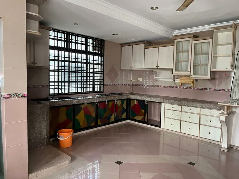 Rumah Teres 2 Tingkat untuk Dijual di Taman Molek (Johor Bahru) - Kevin Lee - Kitchen - PropertyGuru.com.my