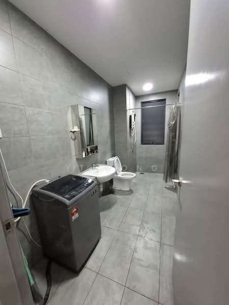 Service Residence for Sale at USJ One (You One) - YT Wong - Bathroom - PropertyGuru.com.my