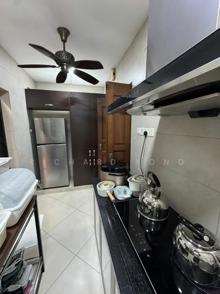 Link Bungalow for Sale in Taman Mount Austin (Tebrau) - Richard Yong - Kitchen - PropertyGuru.com.my