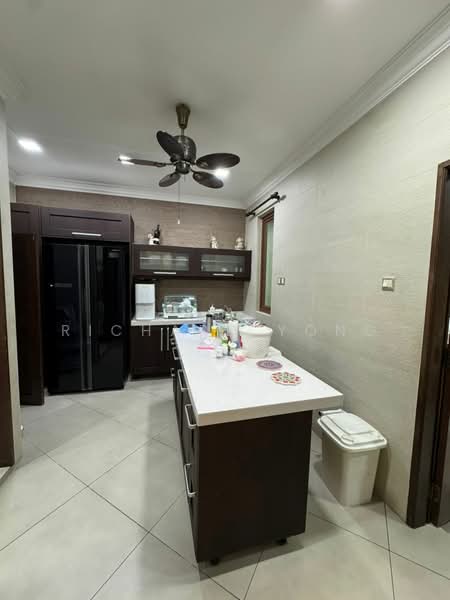 Link Bungalow for Sale in Taman Mount Austin (Tebrau) - Richard Yong - Kitchen - PropertyGuru.com.my