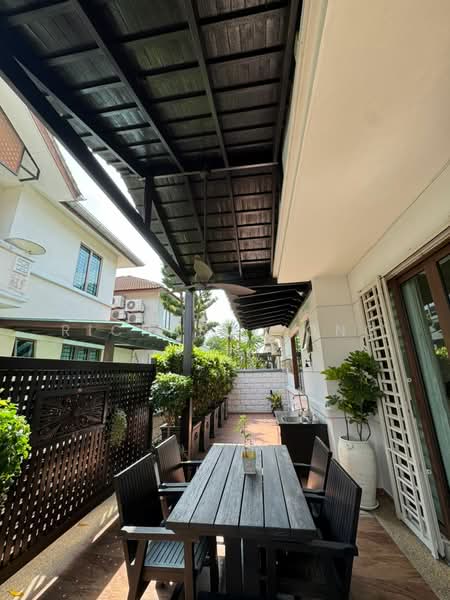 Link Bungalow for Sale in Taman Mount Austin (Tebrau) - Richard Yong - Exterior - PropertyGuru.com.my