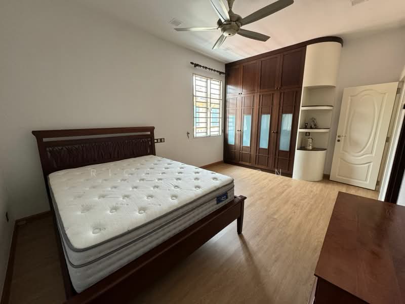 Link Bungalow for Sale in Taman Mount Austin (Tebrau) - Richard Yong - PropertyGuru.com.my