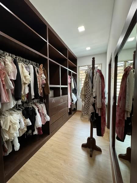 Link Bungalow for Sale in Taman Mount Austin (Tebrau) - Richard Yong - PropertyGuru.com.my