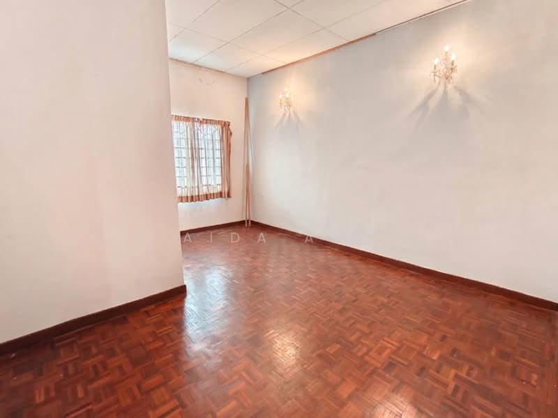 Rumah Teres 2 Tingkat untuk Dijual di Shah Alam (Selangor) - Aida Ali - Interior - PropertyGuru.com.my