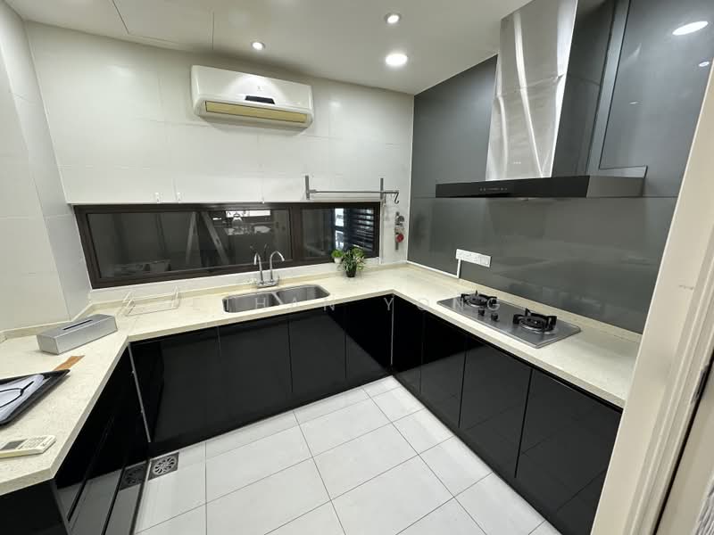 Rumah Teres 3 Tingkat untuk Disewa di Cyberjaya (Selangor) - Ethan Yong - Kitchen - PropertyGuru.com.my
