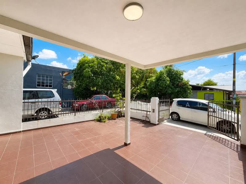 1-storey Terraced House for Sale in Taman Ehsan (Kepong) - Wan Azlan Ahmad - PropertyGuru.com.my