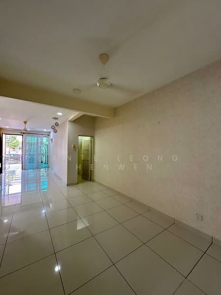 Townhouse for Sale in Goodview Heights (Kajang) - Dante Leong Zhenwen - Living Room - PropertyGuru.com.my