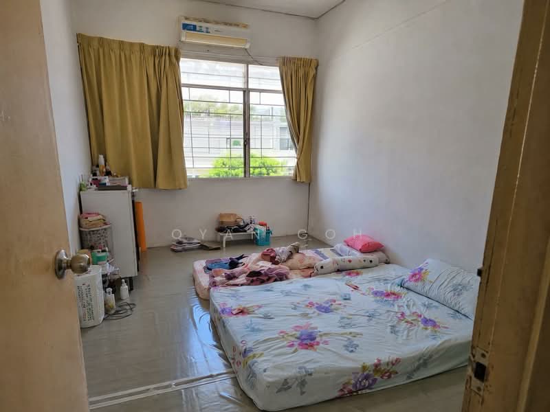 Rumah Teres 2 Tingkat untuk Dijual di Island Glades (Jelutong) - Qyan Goh - Bedroom - PropertyGuru.com.my