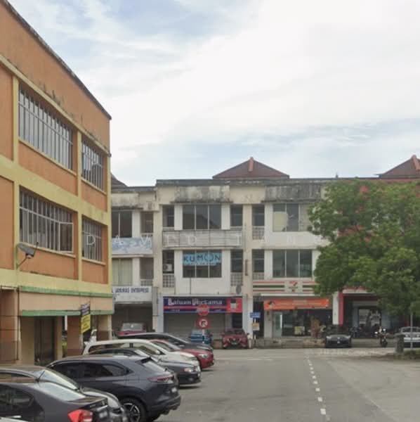 Shop / Office for Rent in Bandar Seri Putra (Bangi) - David Tang - PropertyGuru.com.my