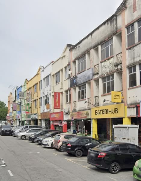 Shop / Office for Rent in Bandar Seri Putra (Bangi) - David Tang - PropertyGuru.com.my