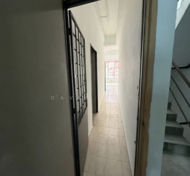 Shop / Office for Rent in Bandar Seri Putra (Bangi) - David Tang - PropertyGuru.com.my