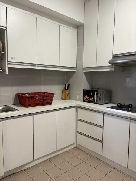 Condominium for Rent at Menara Bukit Ceylon - Chen Kah Seng - Kitchen - PropertyGuru.com.my