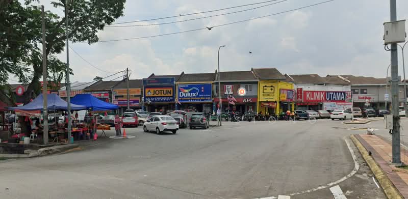 Shop for Rent in Sungai Buloh (Selangor) - Lee Sing Siong - Exterior - PropertyGuru.com.my