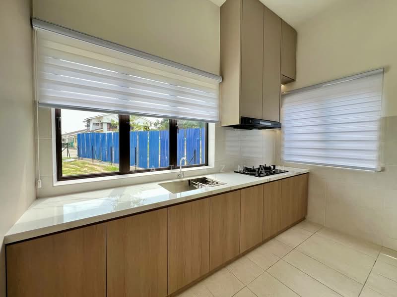 Terraced House for Sale in Kemaman (Terengganu) - Izzat Azman - Kitchen - PropertyGuru.com.my