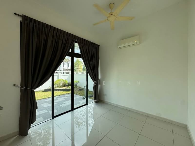 Cluster House for Rent in Eco Botanic (Iskandar Puteri (Nusajaya)) - Shanice Tan - Living Room - PropertyGuru.com.my