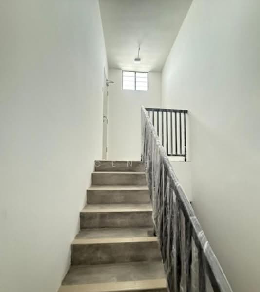 Shop for Rent in Setia Ecohill (Semenyih) - Vincent Lee - Corridor - PropertyGuru.com.my