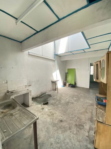 Terraced House for Sale in Kepong (Kuala Lumpur) - Eliz Chan - Kitchen - PropertyGuru.com.my