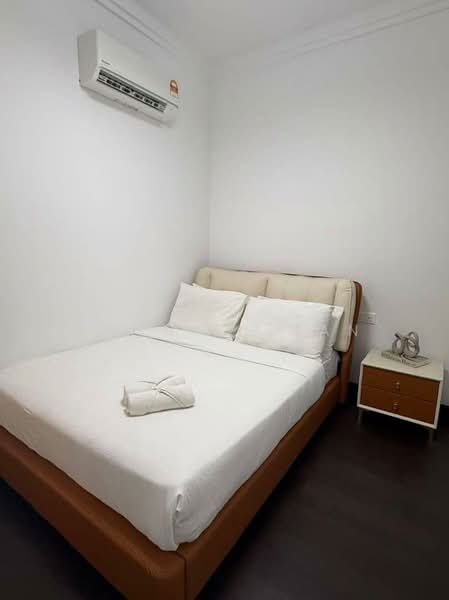 Kondominium untuk Disewa di R&F Princess Cove Phase 2-Seine Region - Shanice Tan - Bedroom - PropertyGuru.com.my