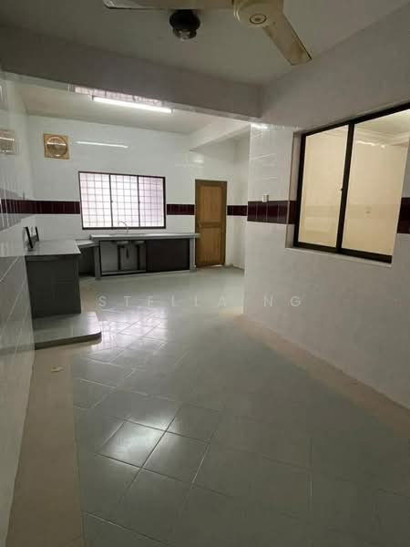 2-storey Terraced House for Sale in Taman Pontian Jaya (Pontian) - Stella Ng - Kitchen - PropertyGuru.com.my