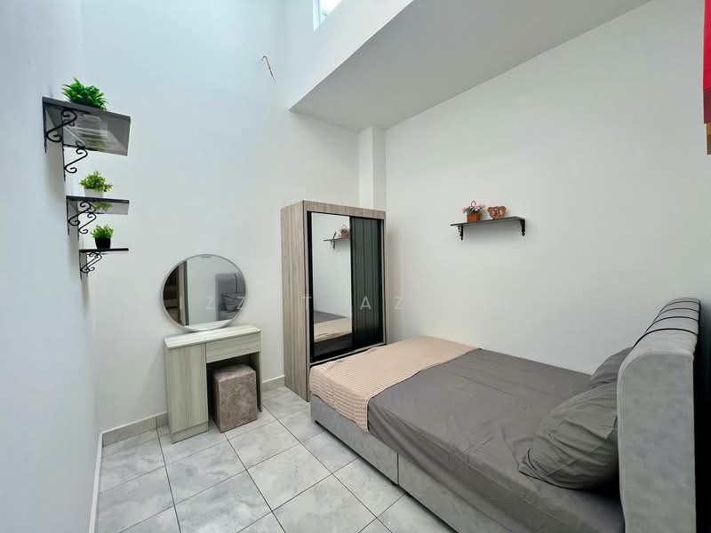 Rumah Teres untuk Dijual di Kampung Chengal Lempong (Sungai Karang) - Izzat Azman - Bedroom - PropertyGuru.com.my