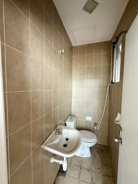 Rumah Teres 2 Tingkat untuk Dijual di Cyberjaya (Selangor) - Mahirah . - Bathroom - PropertyGuru.com.my