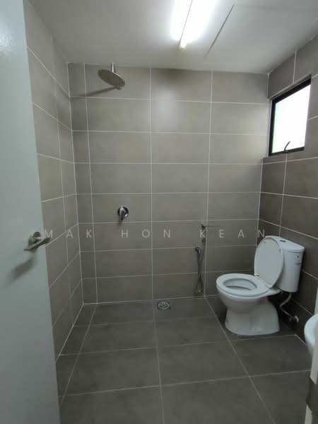 Kondominium untuk Disewa di The Greens @ Subang West - Mak Hon Kean - Bathroom - PropertyGuru.com.my