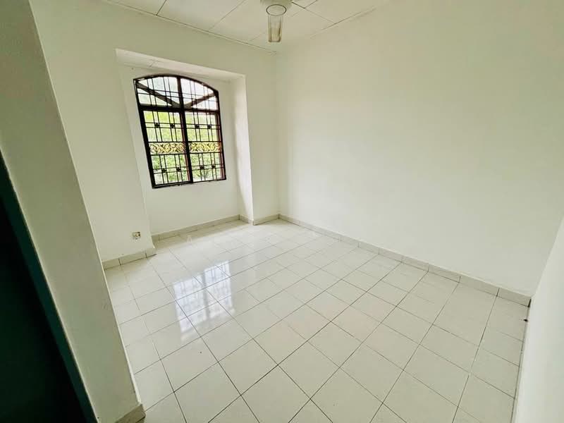 Rumah Teres 2 Tingkat untuk Dijual di Bandar Puncak Alam (Puncak Alam) - Aida Ali - Interior - PropertyGuru.com.my