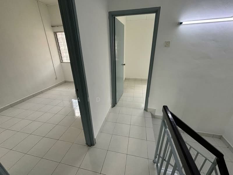 Rumah Teres 2 Tingkat untuk Dijual di Bandar Puncak Alam (Puncak Alam) - Aida Ali - Interior - PropertyGuru.com.my