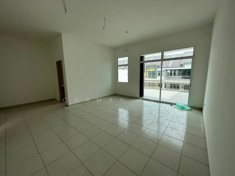 2-storey Terraced House for Sale in Melaka City (Melaka) - Carman Lua - Living Room - PropertyGuru.com.my