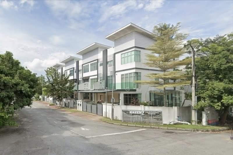 Rumah Teres 3 Tingkat untuk Dijual di Puchong (Selangor) - Evan Goh - Exterior - PropertyGuru.com.my