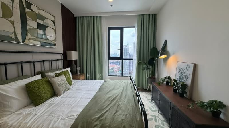 Servis Apartment untuk Dijual di SWNK Houze @ BBCC - Cathrine Lin - Bedroom - PropertyGuru.com.my