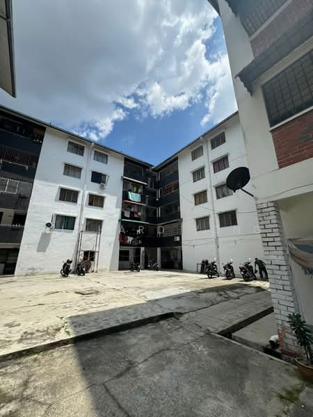 Shop for Sale in Taman Molek (Johor Bahru) - Richard Yong - Exterior - PropertyGuru.com.my