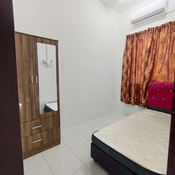 Townhouse for Rent in Lunas (Kedah) - Kah Hui Teoh - Bedroom - PropertyGuru.com.my