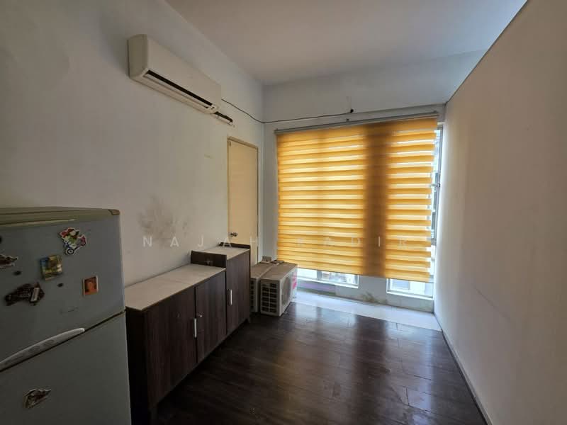 Office for Sale in Bandar Baru Bangi (Selangor) - Najah Kadir - Interior - PropertyGuru.com.my